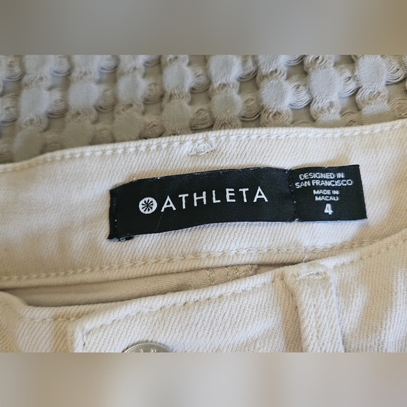 ATHLETA Flex Straight Ankle Jean In Bone. Size 4 - Picture 7 of 12